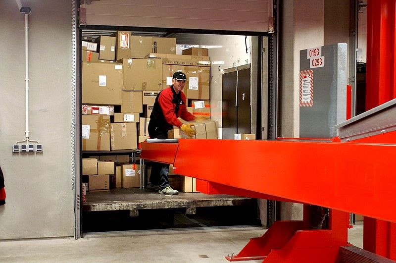 Prata om räckvidden för användning av nätbältetransportören du känner till